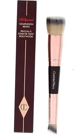 Charlotte Tilbury Hollywood Complexion Brush
