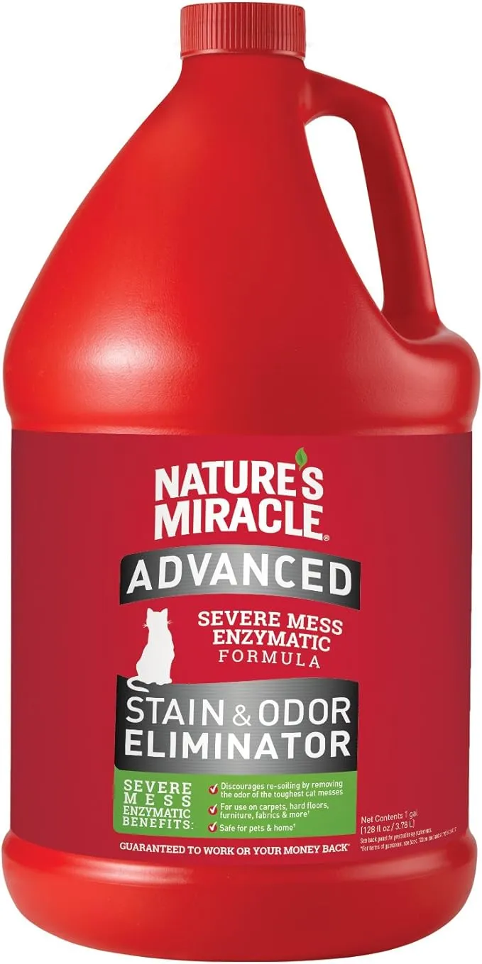 Nature's Miracle Advanced Stain and Odor Eliminator Dog for Severe Dog Messes