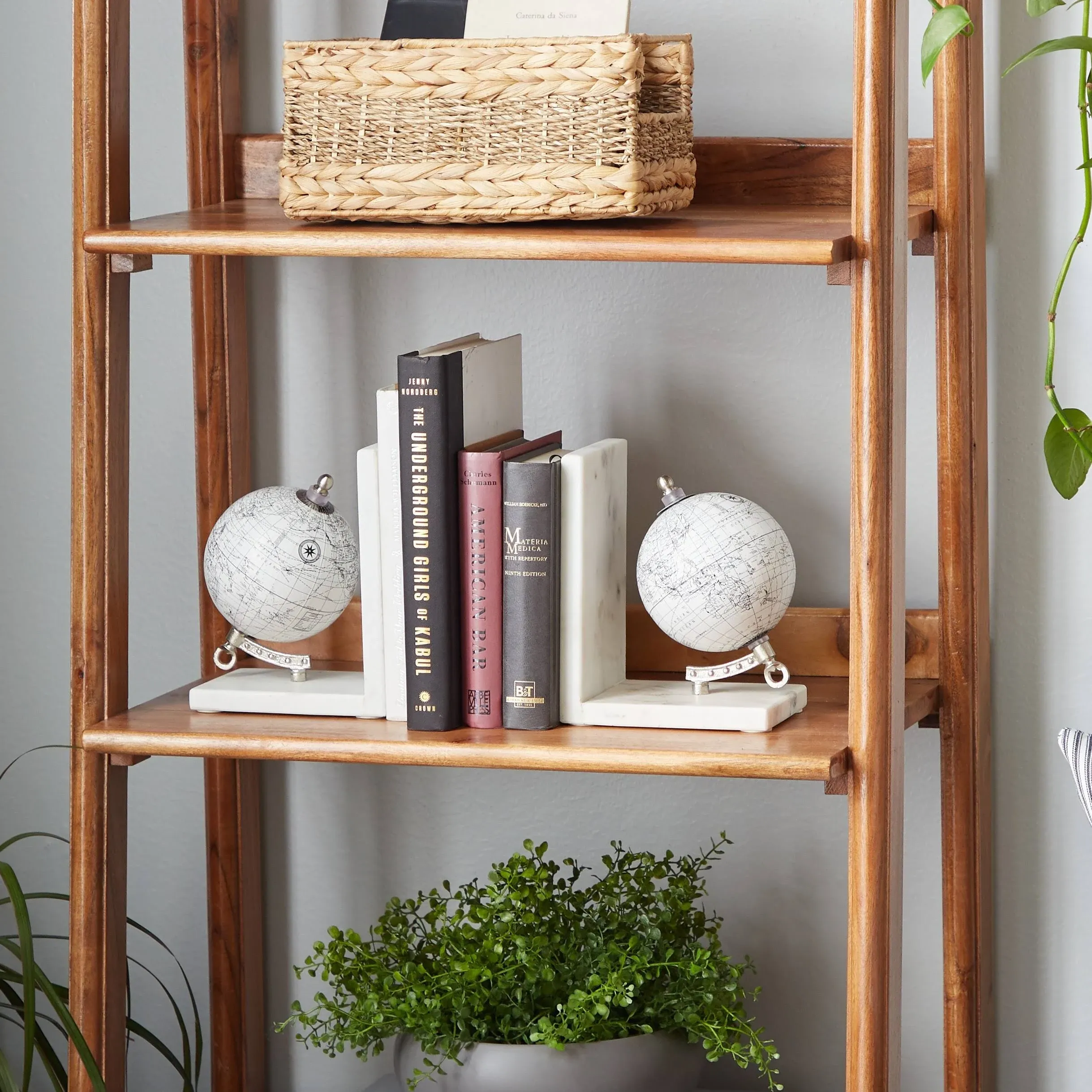 White Marble Globe Bookend with Marble Base (5.5 x 4 x 7 inches)